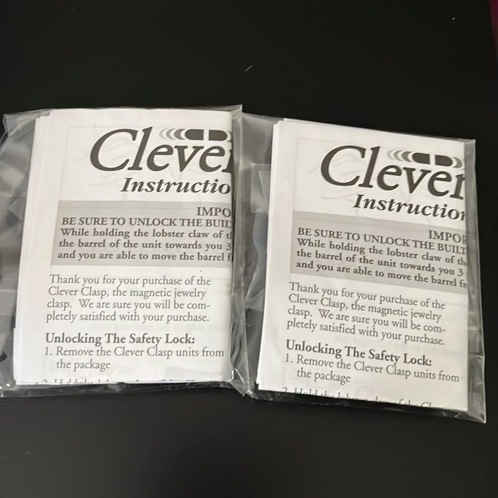 *Magnetic Clever Clasps - Picture 2 of 3